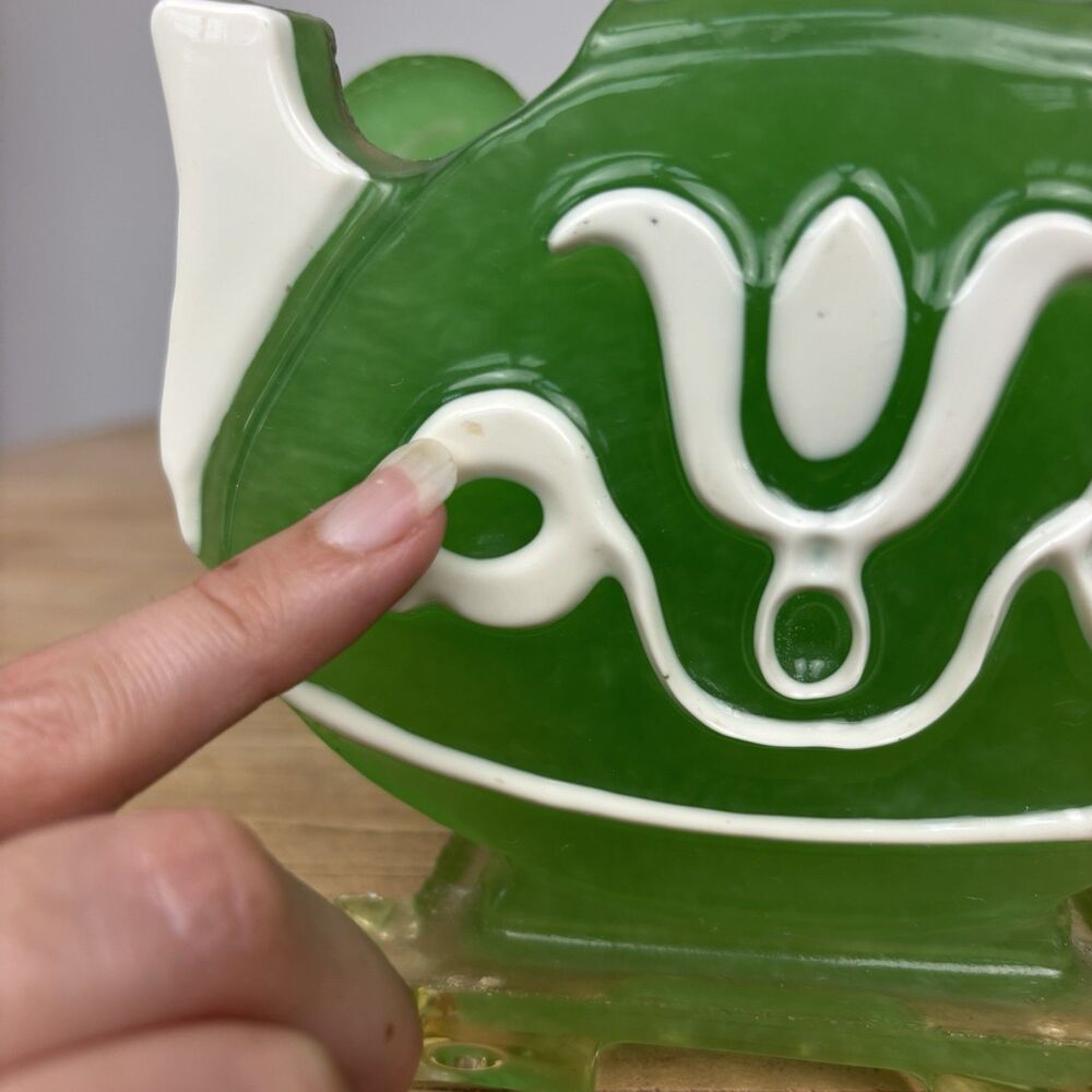 Vintage Lucite Green Teapot Coffee Napkin Holder 60s 70s Retro MCM Kitchen Decor - Picture 16 of 16